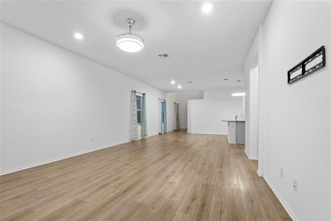 Building Photo - 148 Rowdy Yates Wy