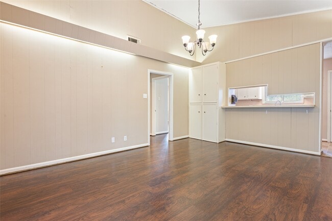 Building Photo - 3808 Avenue O