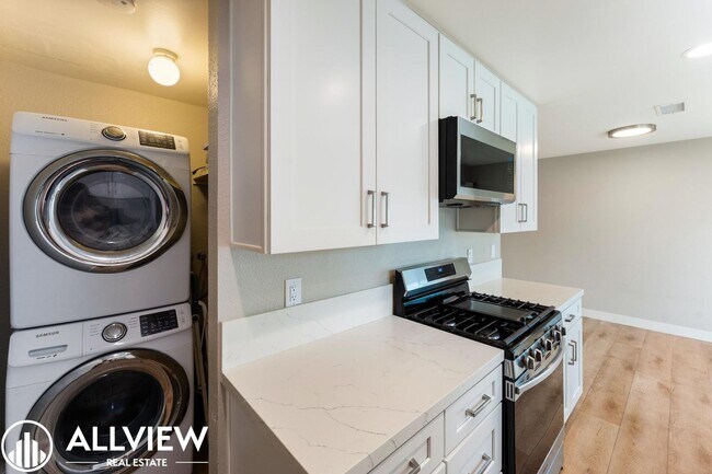 Building Photo - Two-Story Gem in Huntington Beach - Modern Upgrades & Private Outdoor Space