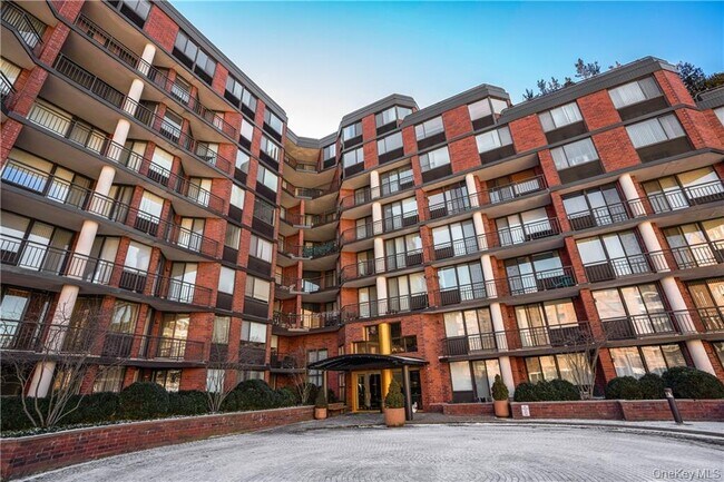 Building Photo - 50 E Hartsdale Ave