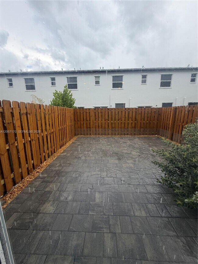 Building Photo - 35726 SW 178th Ct