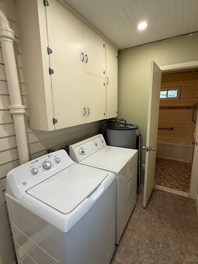 Building Photo - Single-Family Home with Fenced Yard in Cambridge, MD