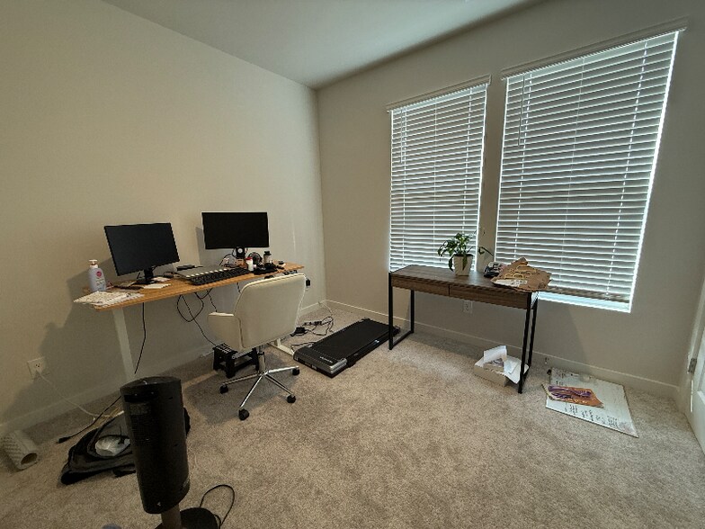 Building Photo - 845 Nightingale Ave