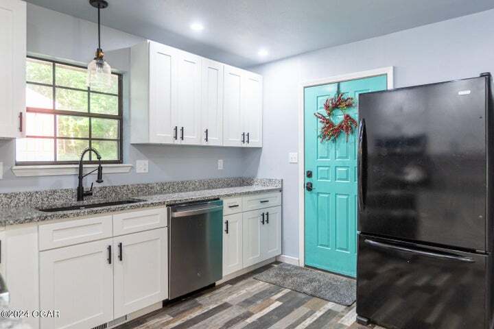 Building Photo - 1734 Bamby St