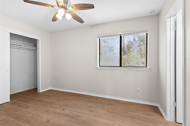 Building Photo - 6812 S Creek Dr