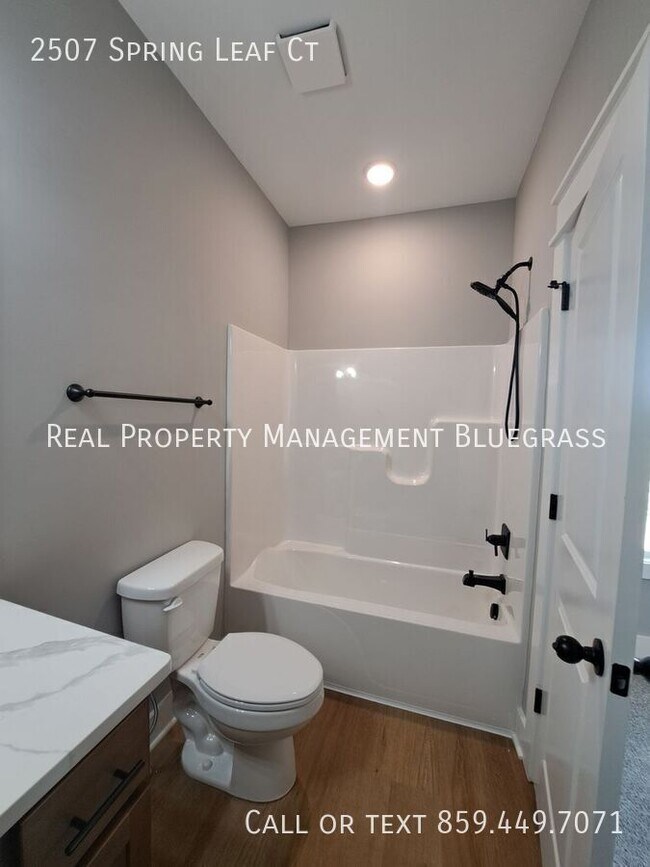 Building Photo - 2507 Spring Leaf Ct