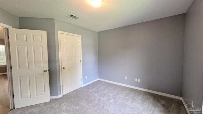 Building Photo - 3131 Windjammer Ct