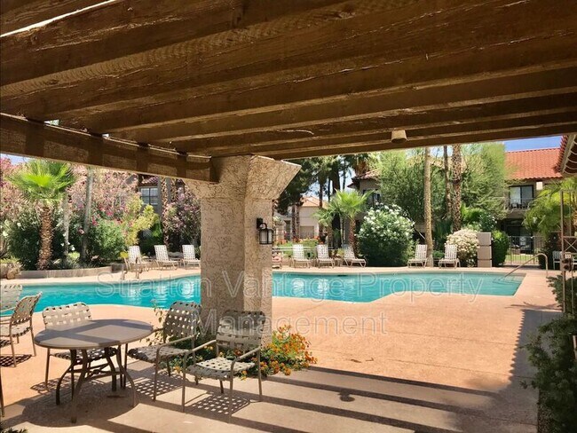 Building Photo - 10015 E Mountain View Rd