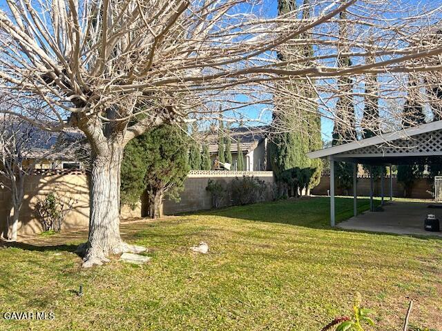 Building Photo - 431 Fantasy St