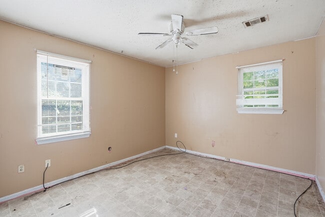 Building Photo - 2683 21st St