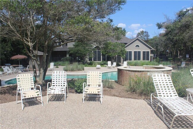 Building Photo - 11203 Ranch to Market Rd 2222