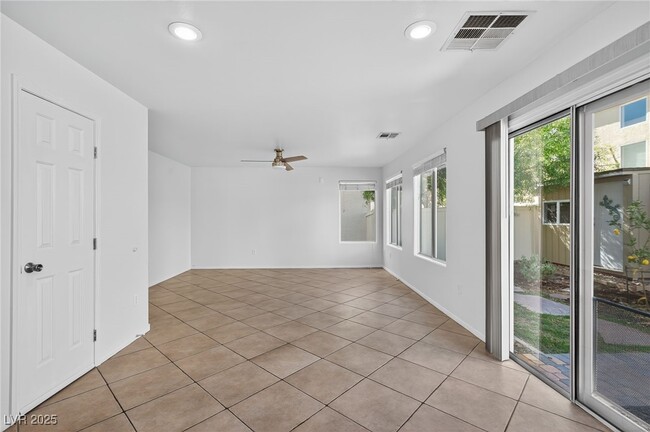 Building Photo - 5649 Dawn Falls St