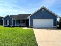 Building Photo - 108 Chapel Hill Dr