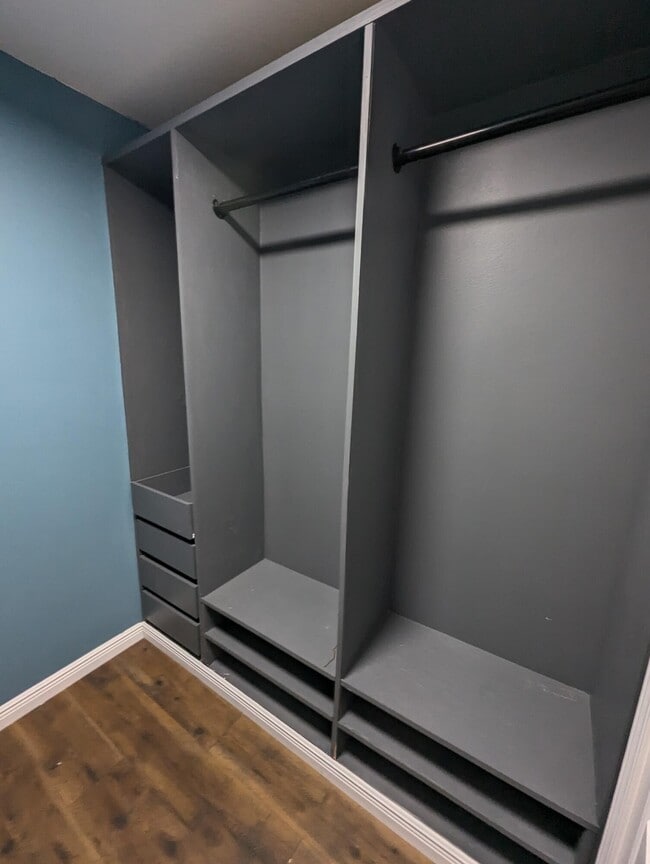 Building Photo - 9044 Quail Roost Dr