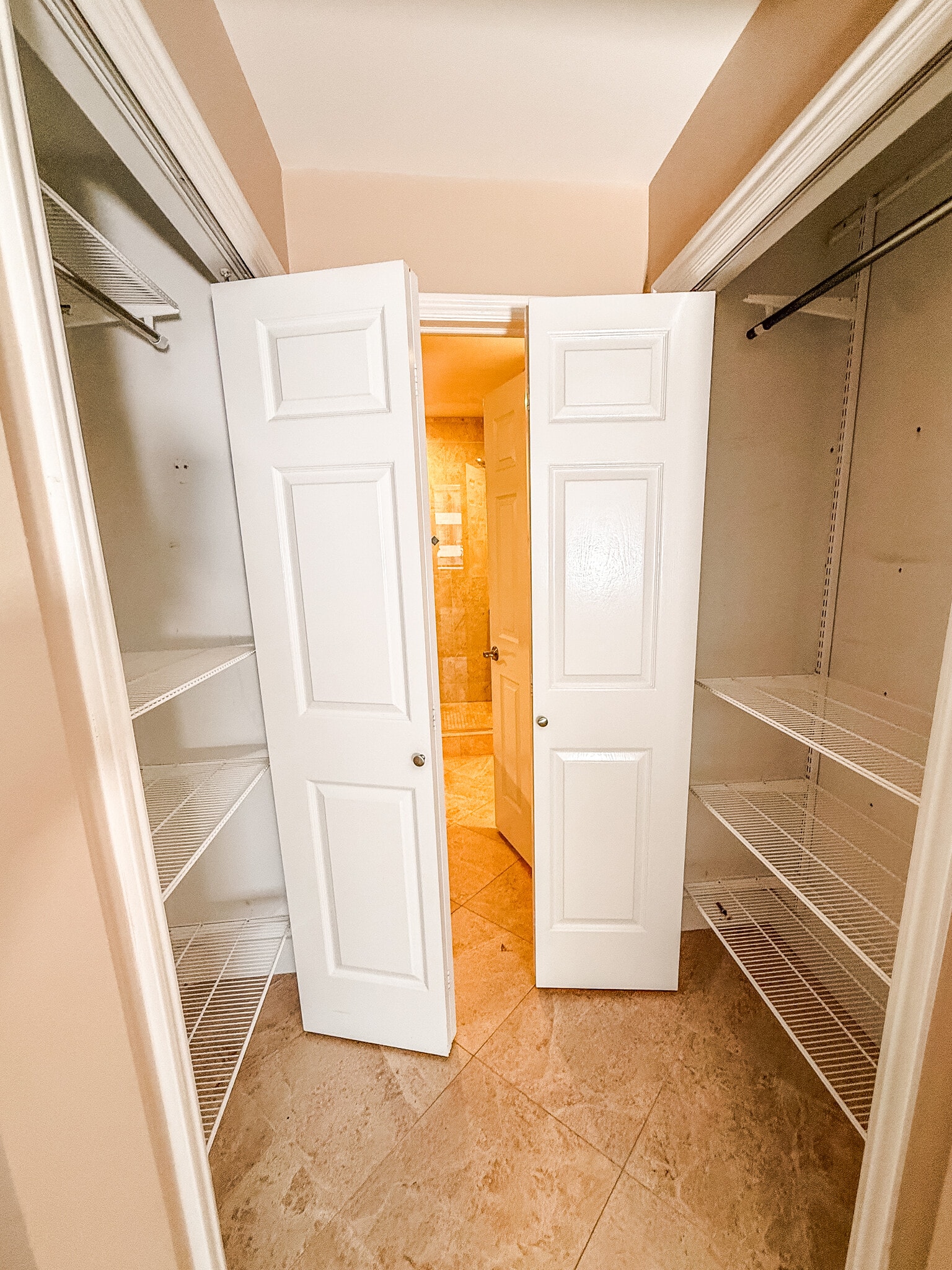 Building Photo - 44 W Broadway