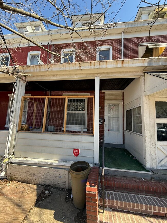 Building Photo - 408 Home Ave