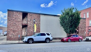 Building Photo - 1340 4th Ave