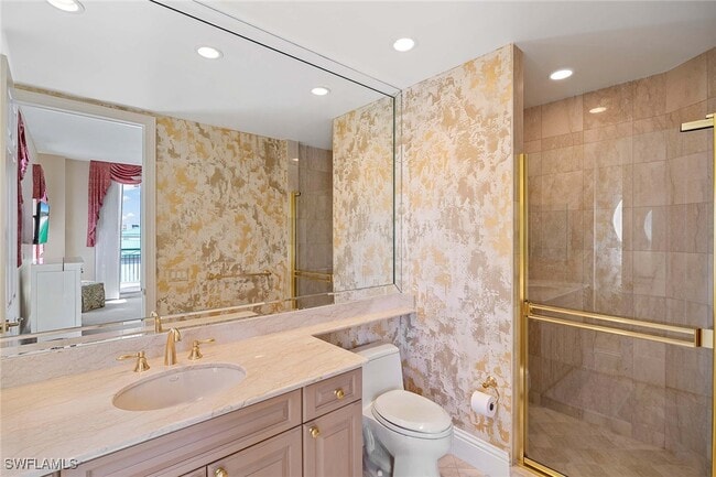 Building Photo - 940 Cape Marco Dr