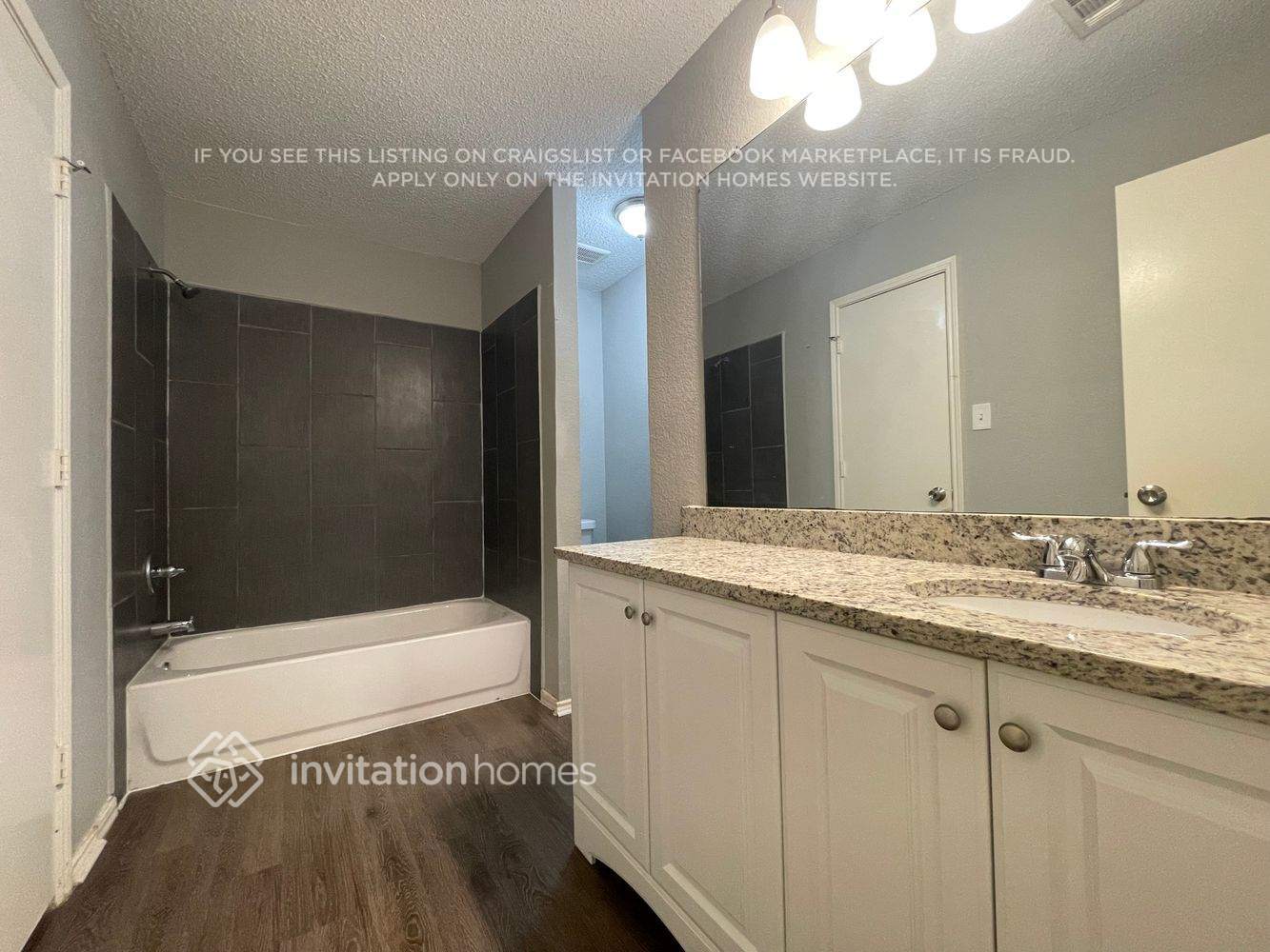 Building Photo - 8037 Iris Cir