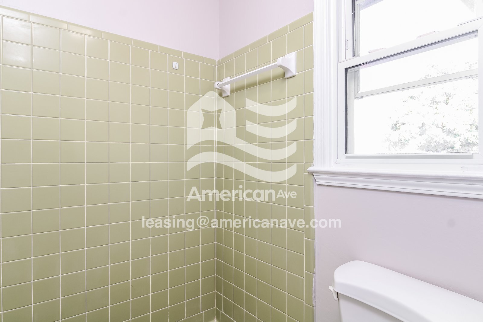 Building Photo - 215 Laurel Meadows Dr