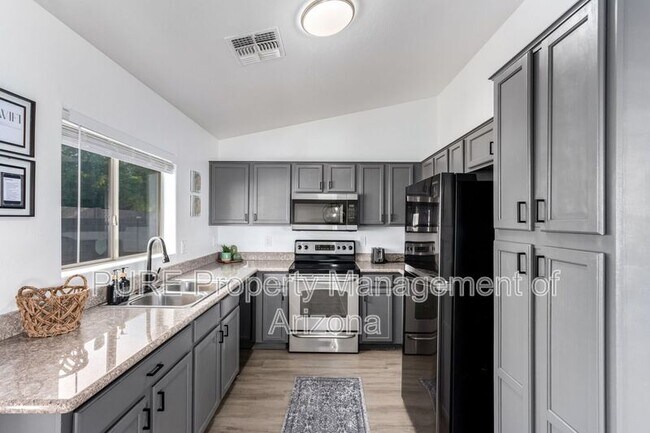 Building Photo - 1519 W Nancy Ln