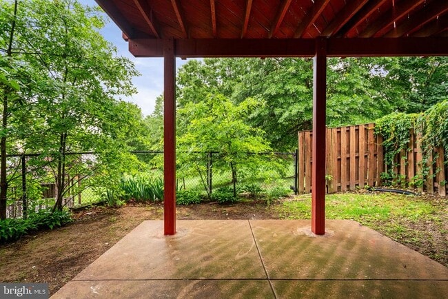 Building Photo - 15701 Palermo Terrace