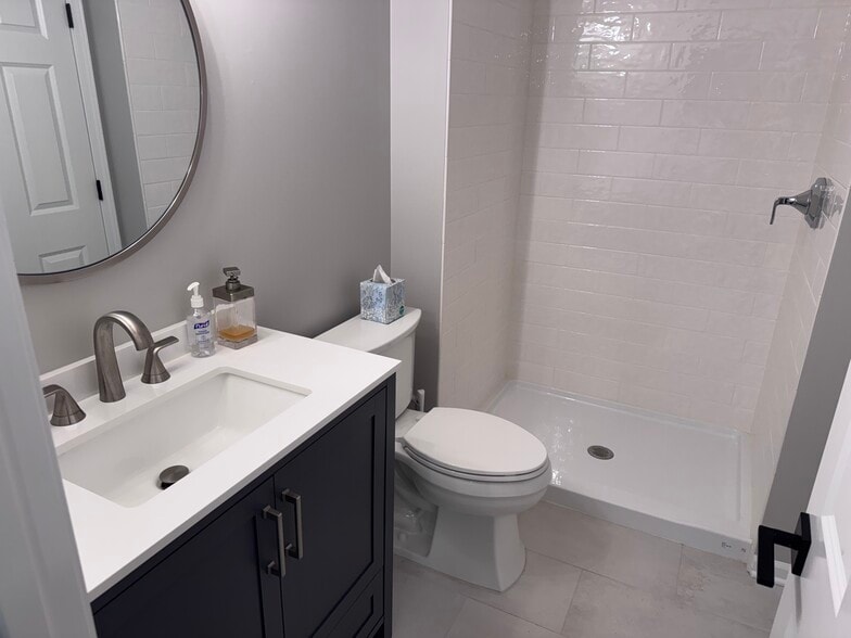 Building Photo - 2766 Blakely Ln