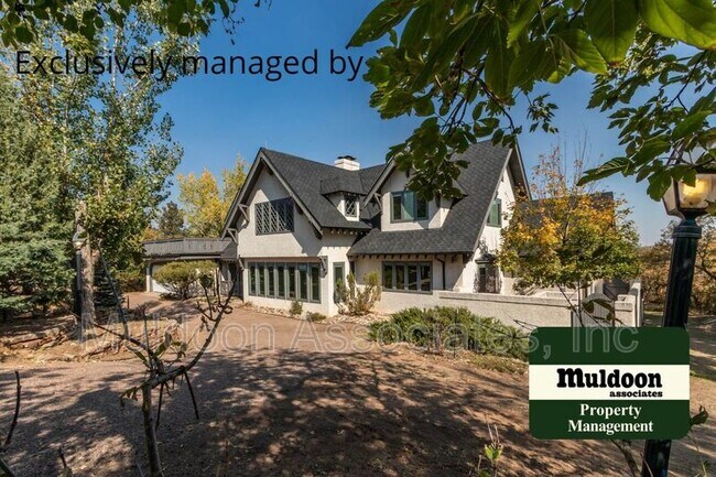 Building Photo - 17 Penrose Blvd