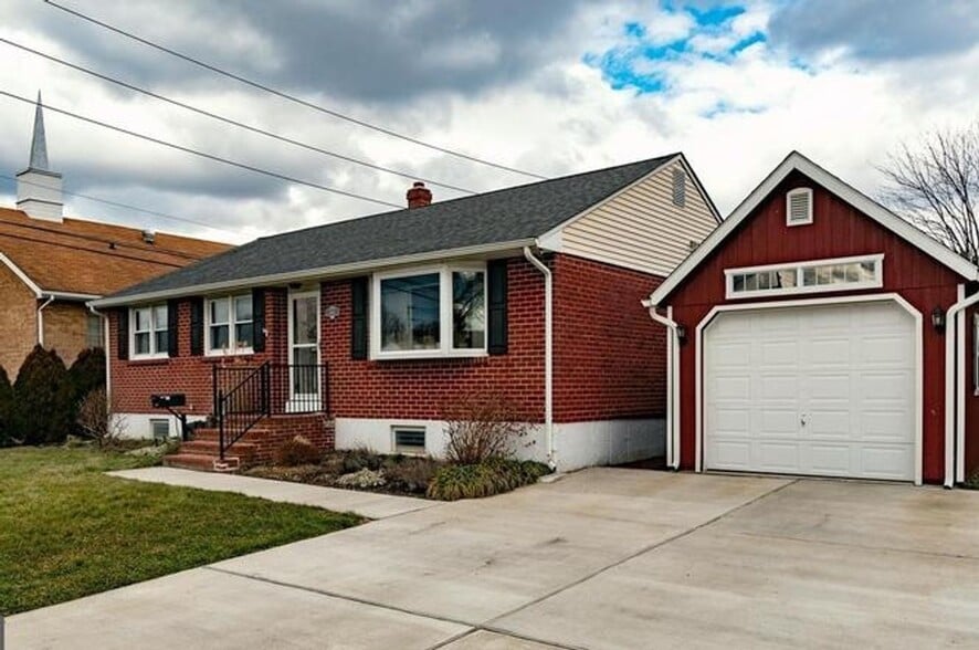 Building Photo - 1106 Musket Rd