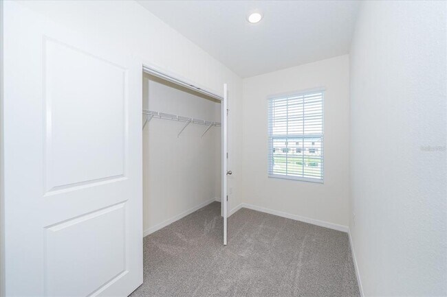 Building Photo - 16642 Maude Dr