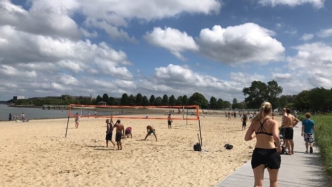 Building Photo - 287 Dorchester St