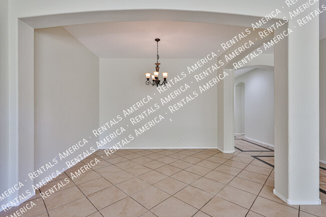 Building Photo - 4307 W Hopi Trail