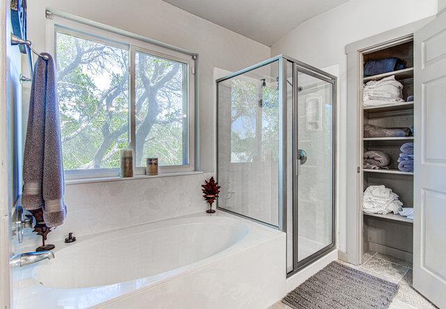 Building Photo - 7712 Earp Way