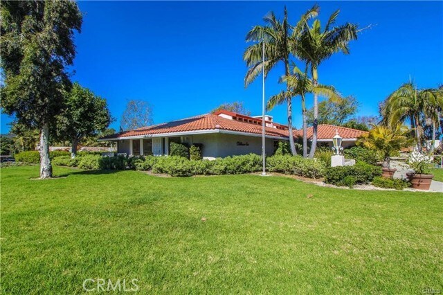 Building Photo - 24055 Paseo Del Lago