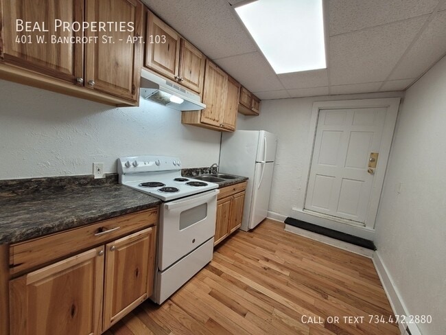 Building Photo - 401 W Bancroft St