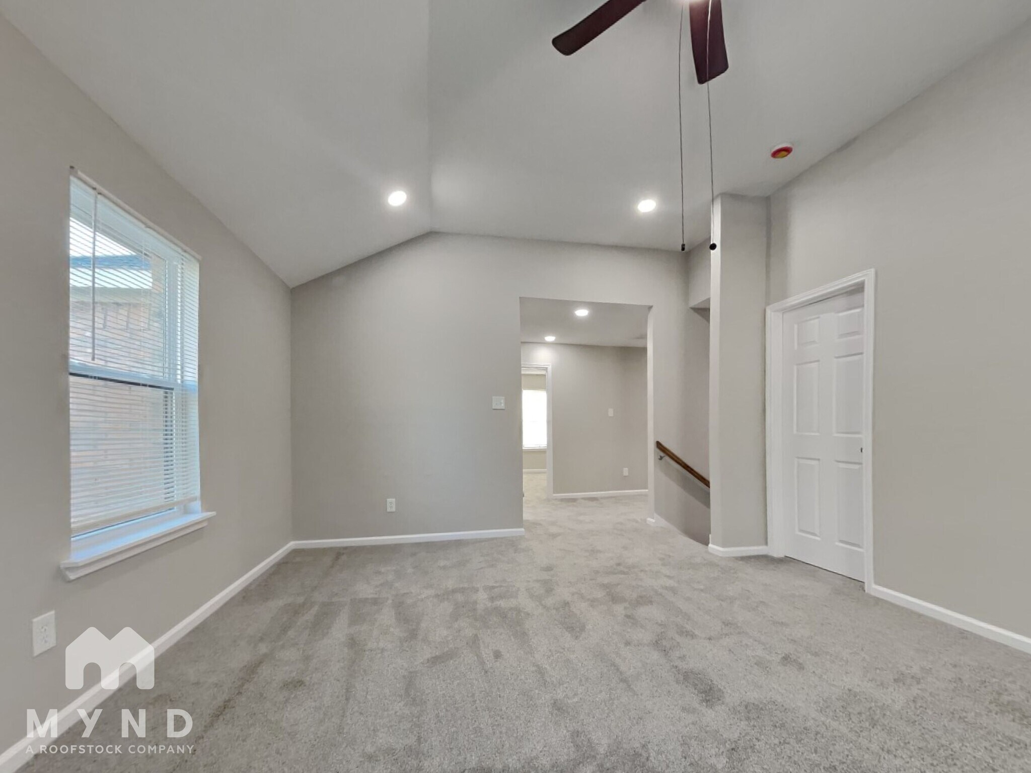 Building Photo - 6015 Barany Ct