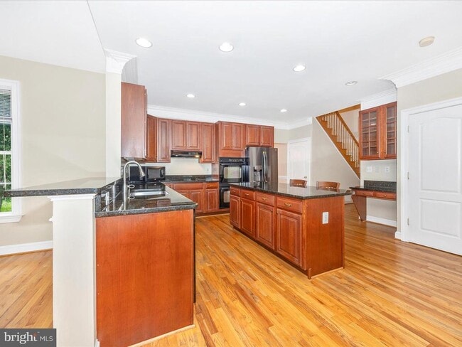 Building Photo - 18818 Liberty Mill Rd