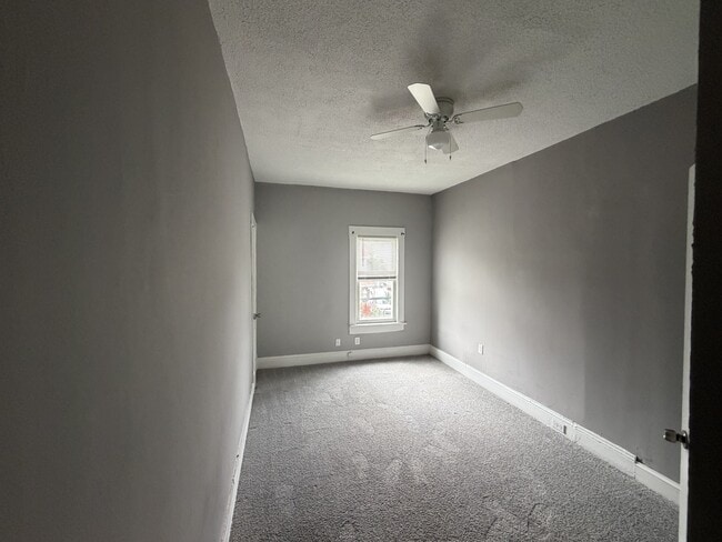 Building Photo - 4520 Bush Ave