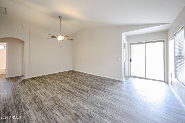 Building Photo - 6431 W Chisum Trail