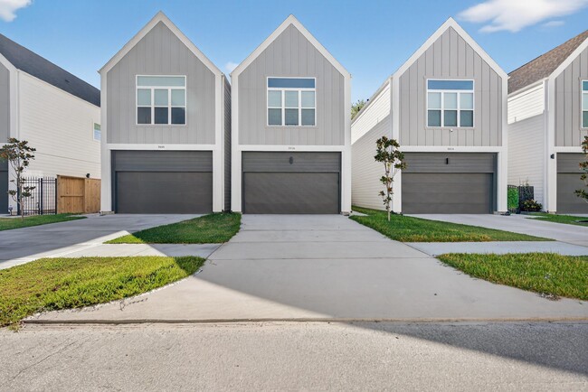 Building Photo - 1016 Patton St