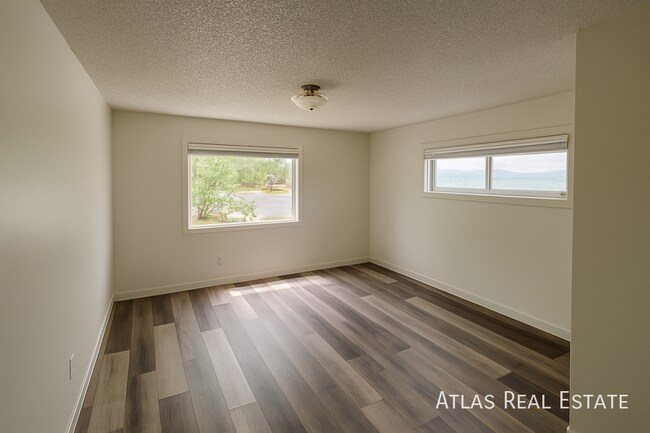 Building Photo - 1622 11th Ave