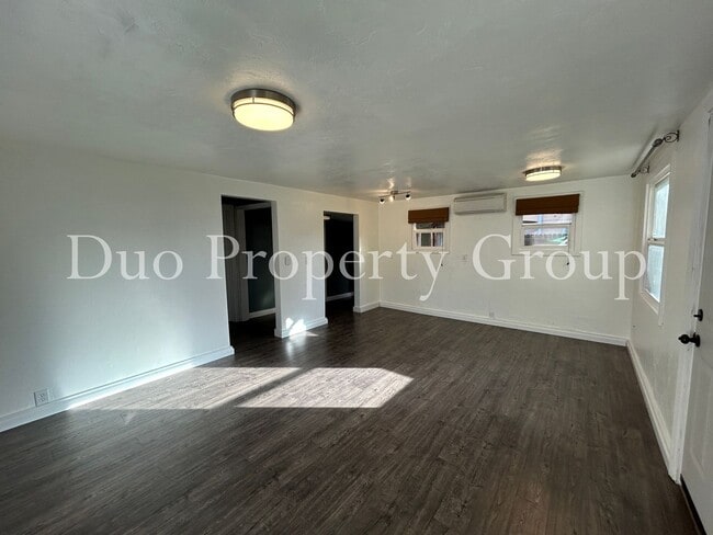 Building Photo - Bethel Danebo Home with Huge Yard and Storage