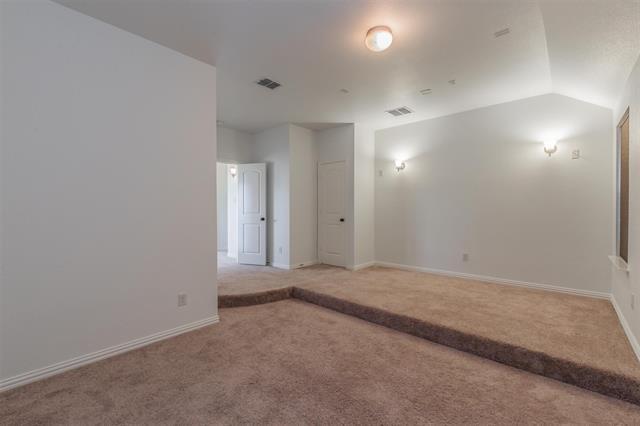 Building Photo - 15300 Mallard Creek St