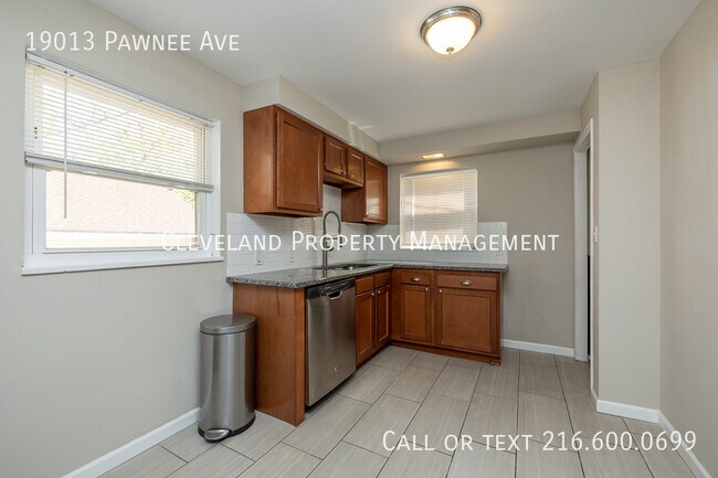 Building Photo - 19013 Pawnee Ave