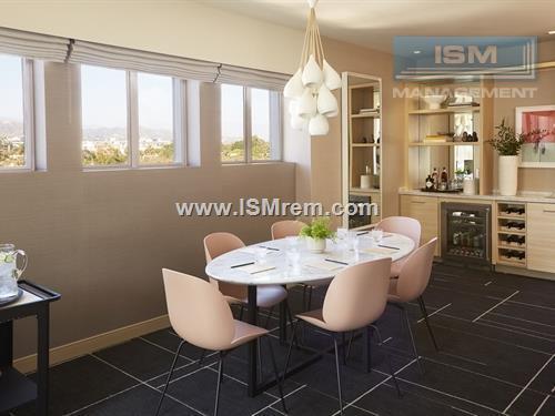 Building Photo - The Hotel Wilshire