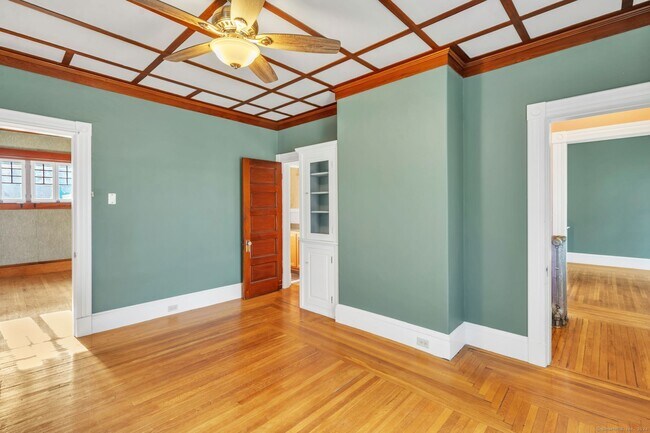 Building Photo - 46 Highland Terrace