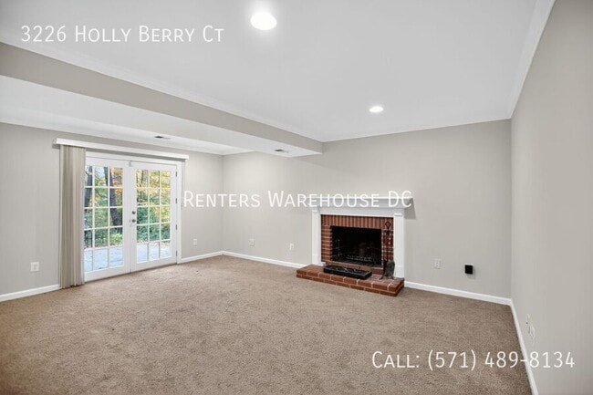 Building Photo - 3226 Holly Berry Ct