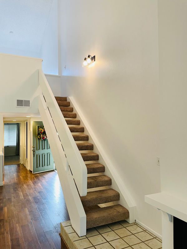 Building Photo - 2782 Pine Creek Cir