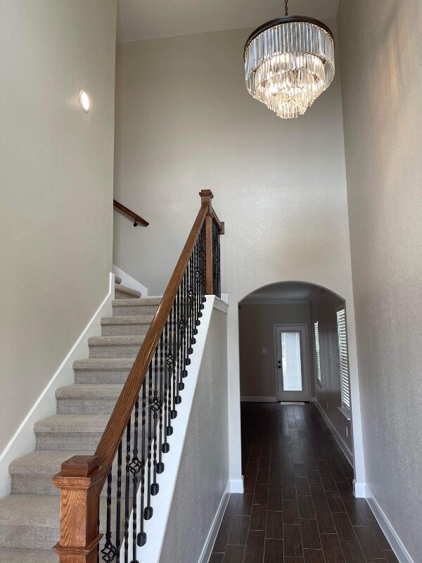 Building Photo - 704 Shoal Crk