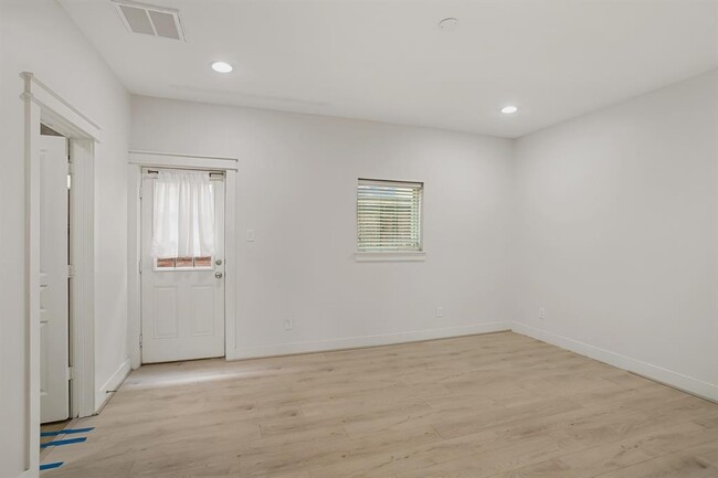 Building Photo - 5743 Kansas St
